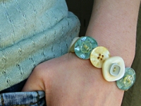 lillyella Button Bracelet